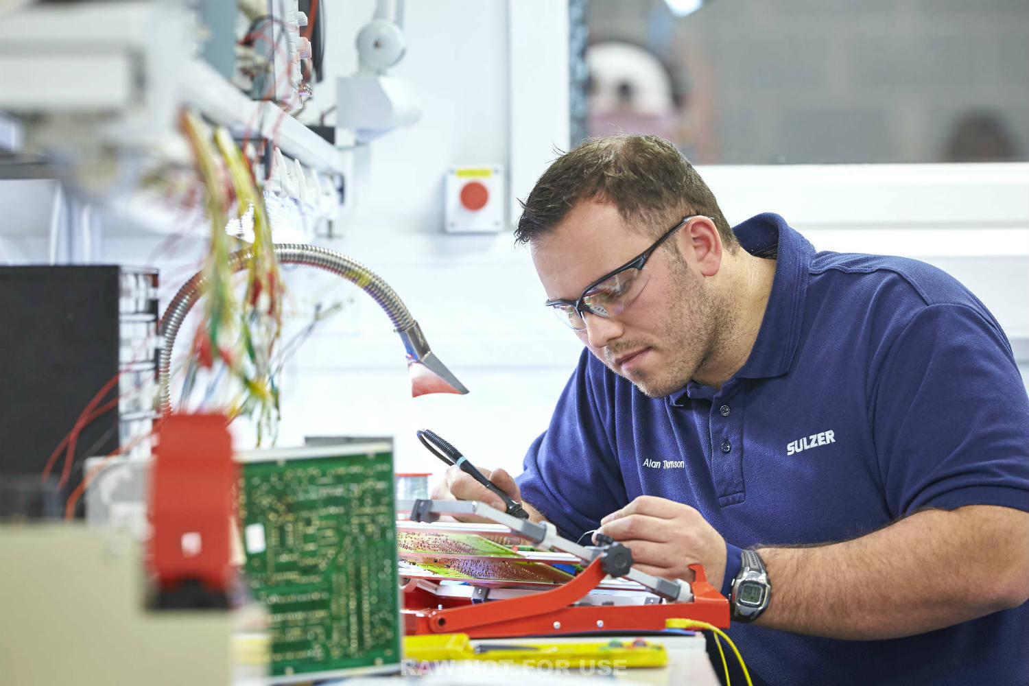 Broad Range Benefits of Industrial Electronic maintenance or repair 
