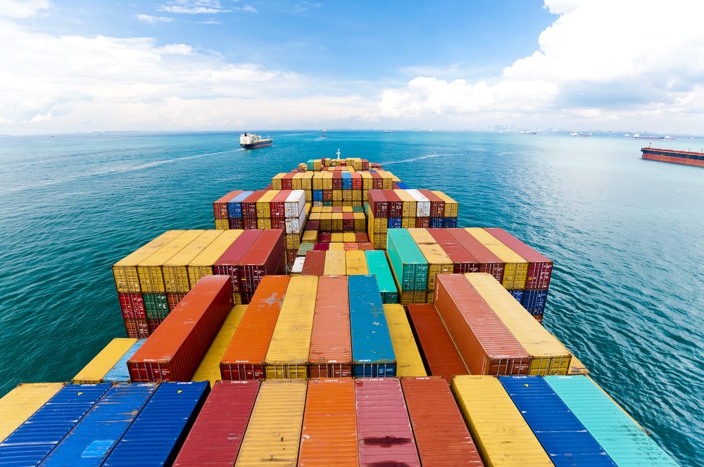 Benefits of selecting Sea Freight Forwarder Singapore for the business