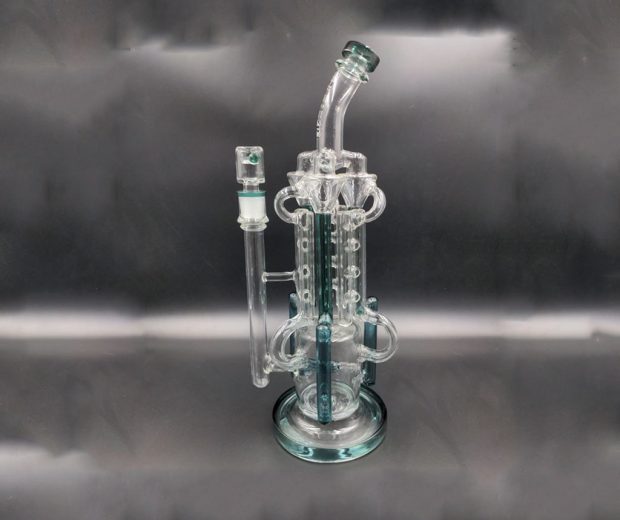 What are the reasons for using mini bongs?