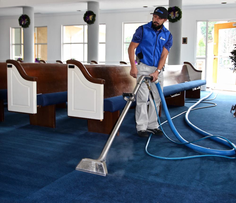 The Pros and Cons of Carpet Cleaning Methods
